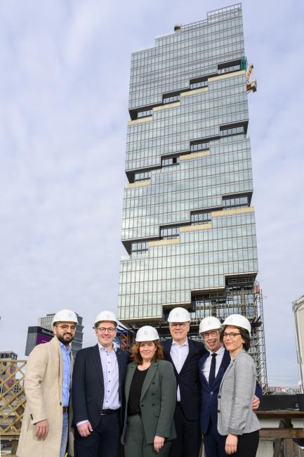 v.l.n.r.: Kassem Taher Saleh (Grüne), Tobias Riffel (solid UNIT), Sandra Weeser (FDP), Thomas Zawalski (solid UNIT), Dr. Tillmann Prinz (BAK), Wiebke Zuschlag (solid UNIT)